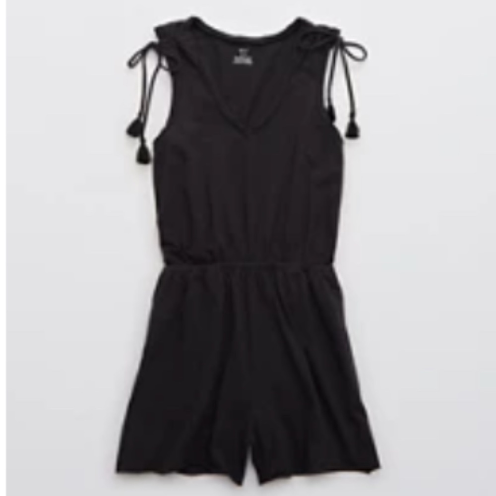 Aerie Black Sleeveless Romper